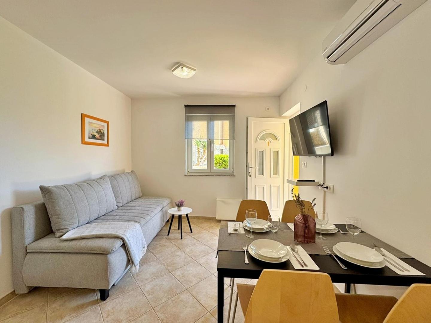 Čižići Apartments Pinta De Sol מראה חיצוני תמונה